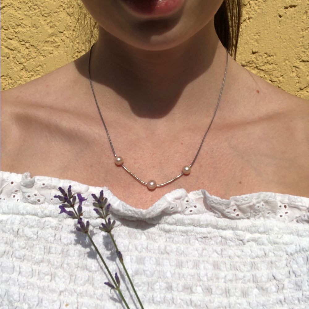 Freshwater pearl necklace